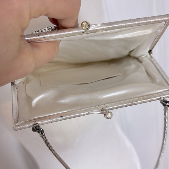 1960s Regency Silver Mesh Handbag – Made in West Germany - Picture 8 of 10